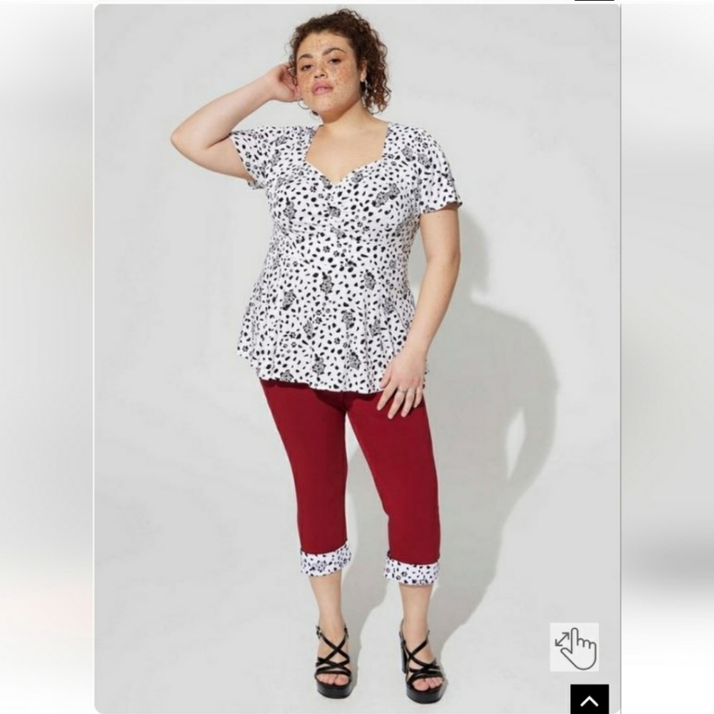 NWT Torrid Disney Cruella  101 Dalmatians 2 piece set Plus Size 2X